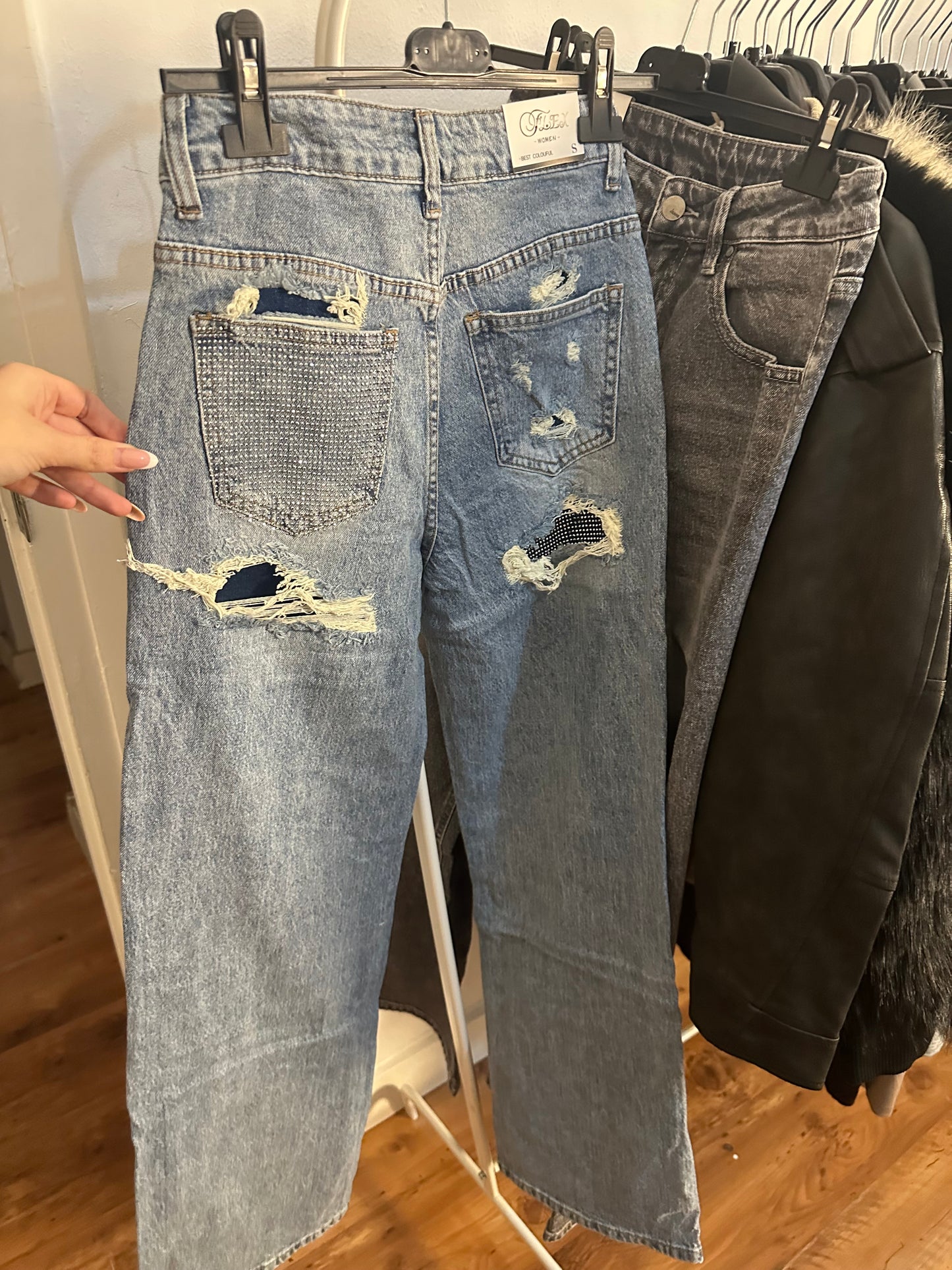 JEANS BOLSILLO BRILL