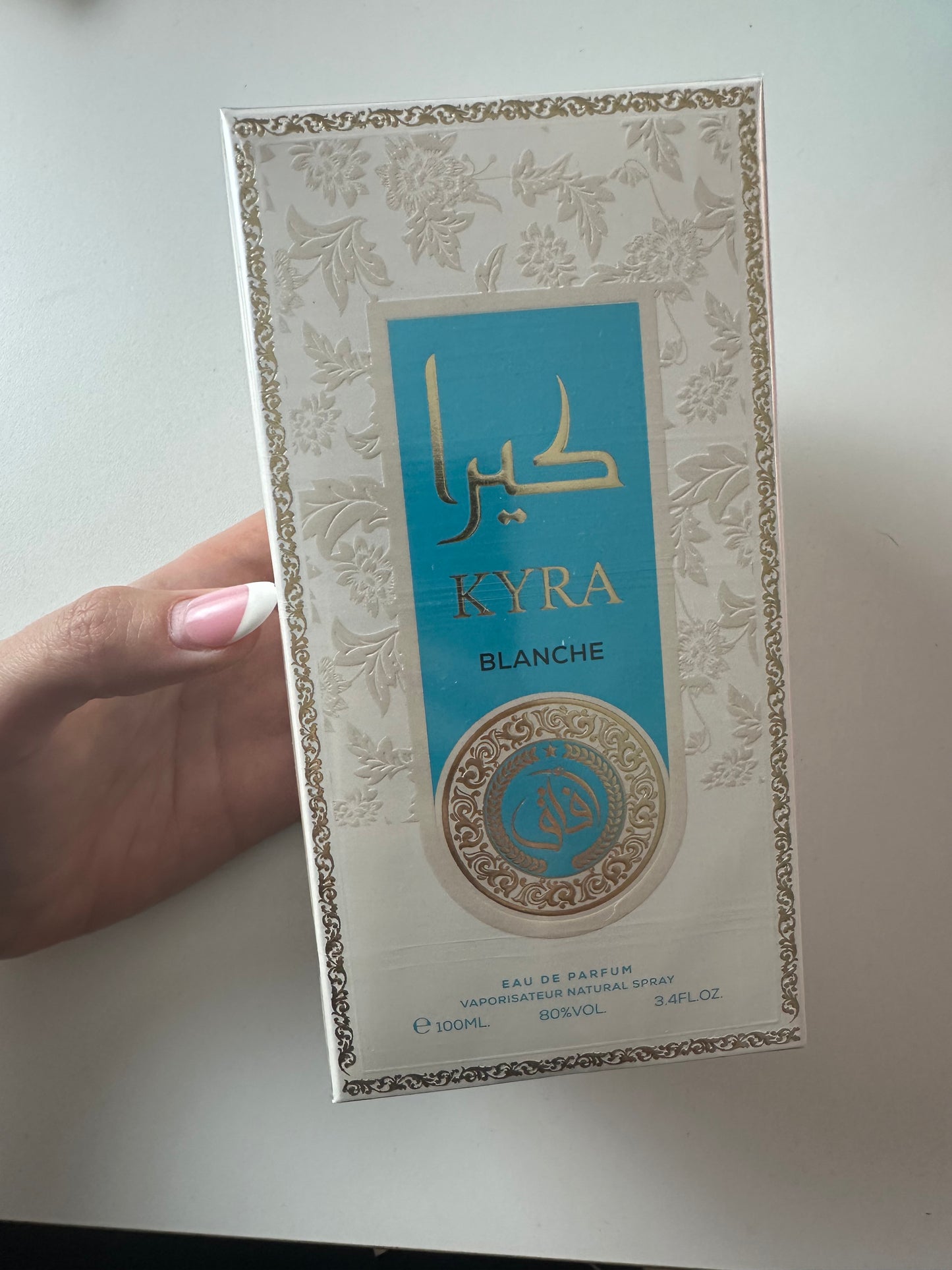 PERFUME KYRA