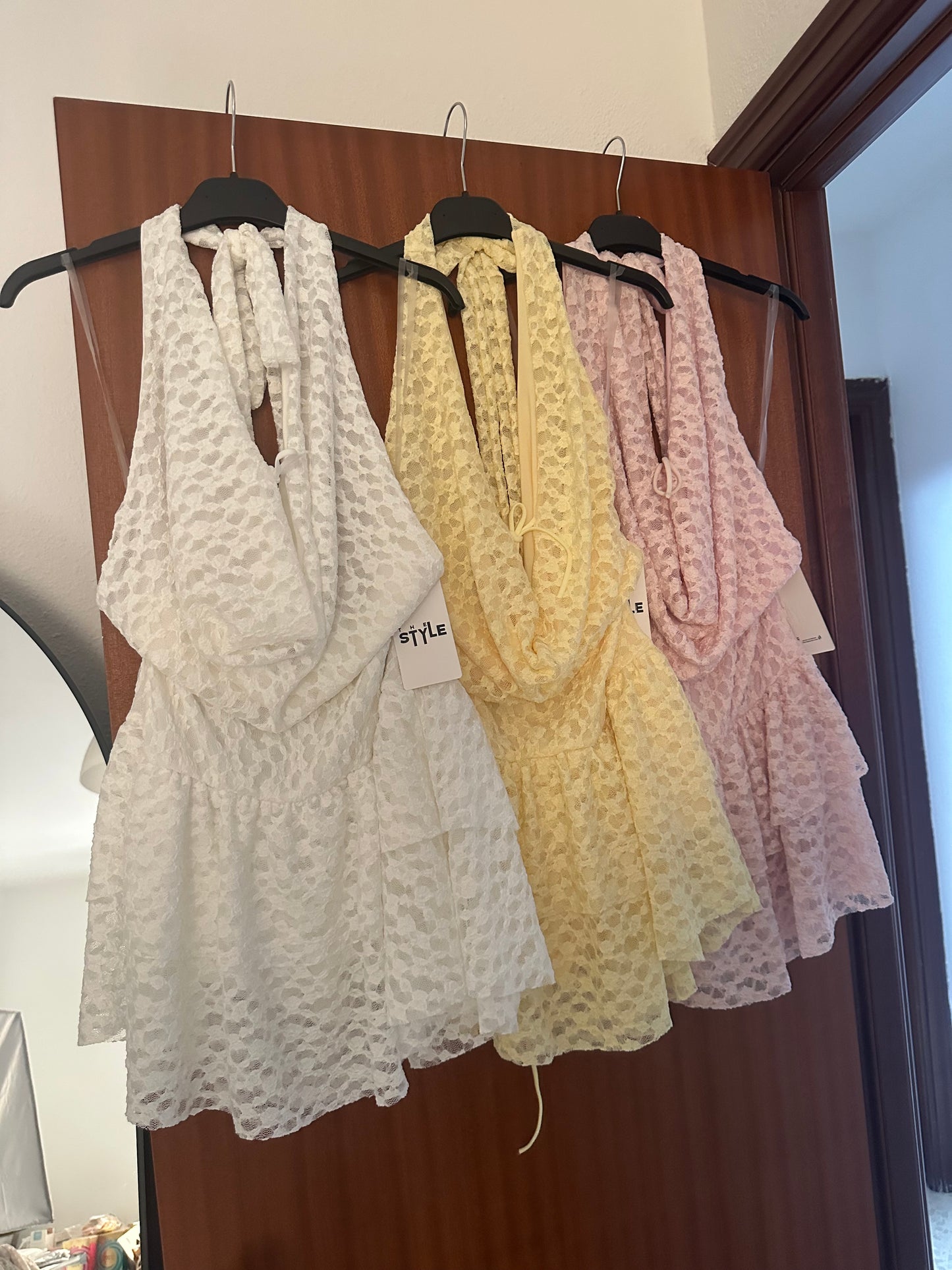 VESTIDO SHORT