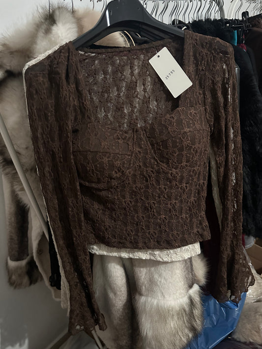 TOP ENCAJE MANGAS VOLANT