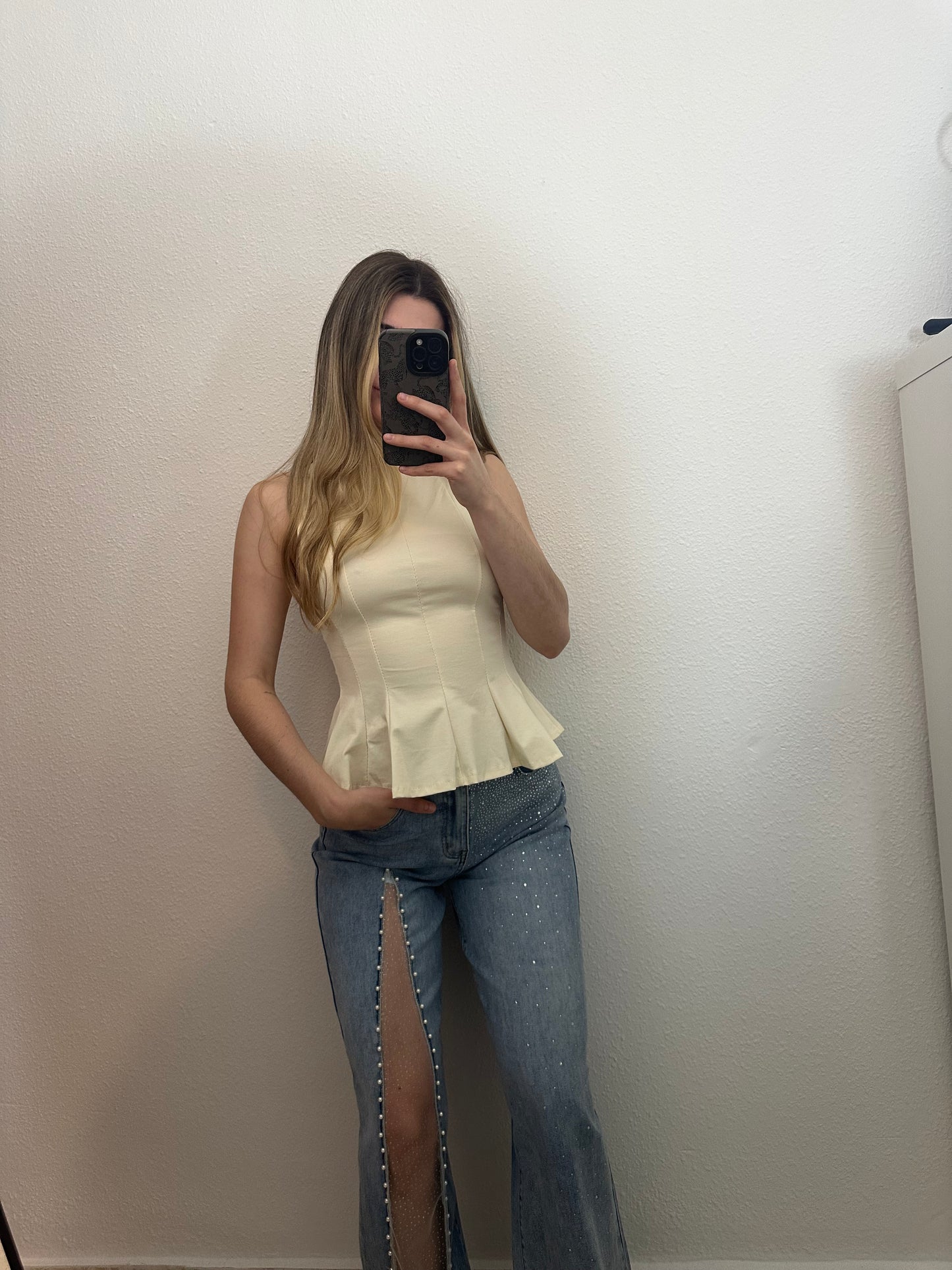 JEANS SPACE