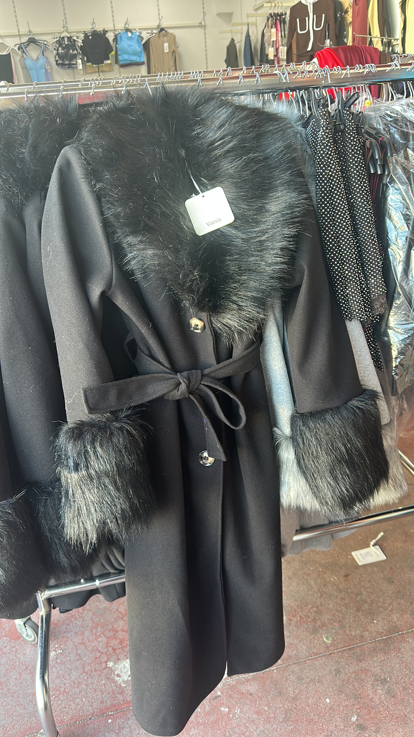 ABRIGO LARGO HAIR BLACK