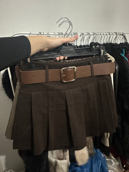 FALDA SHORT CINTU GRUESO